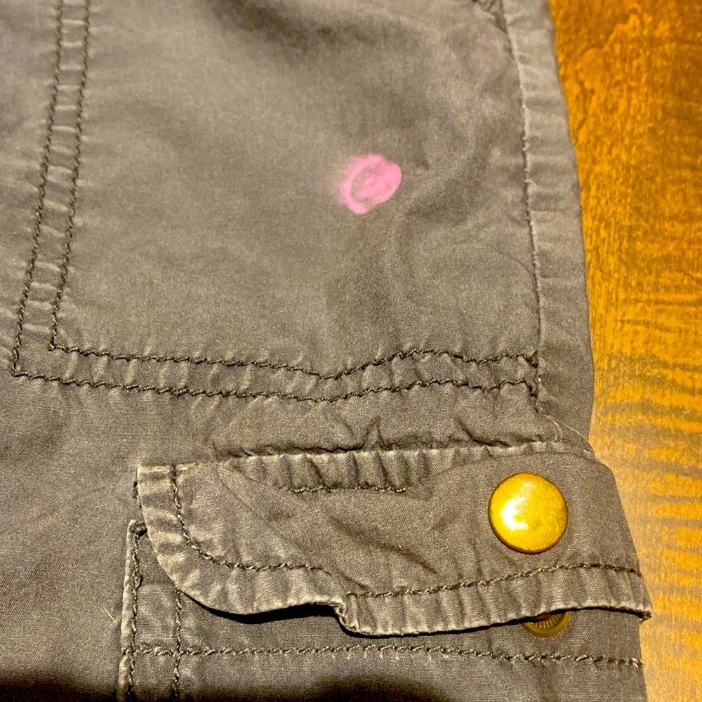 Old navy boys cargo shorts - Picture 2 of 5